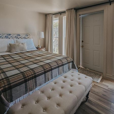 The Cooper'S Inn Shelburne Exteriér fotografie