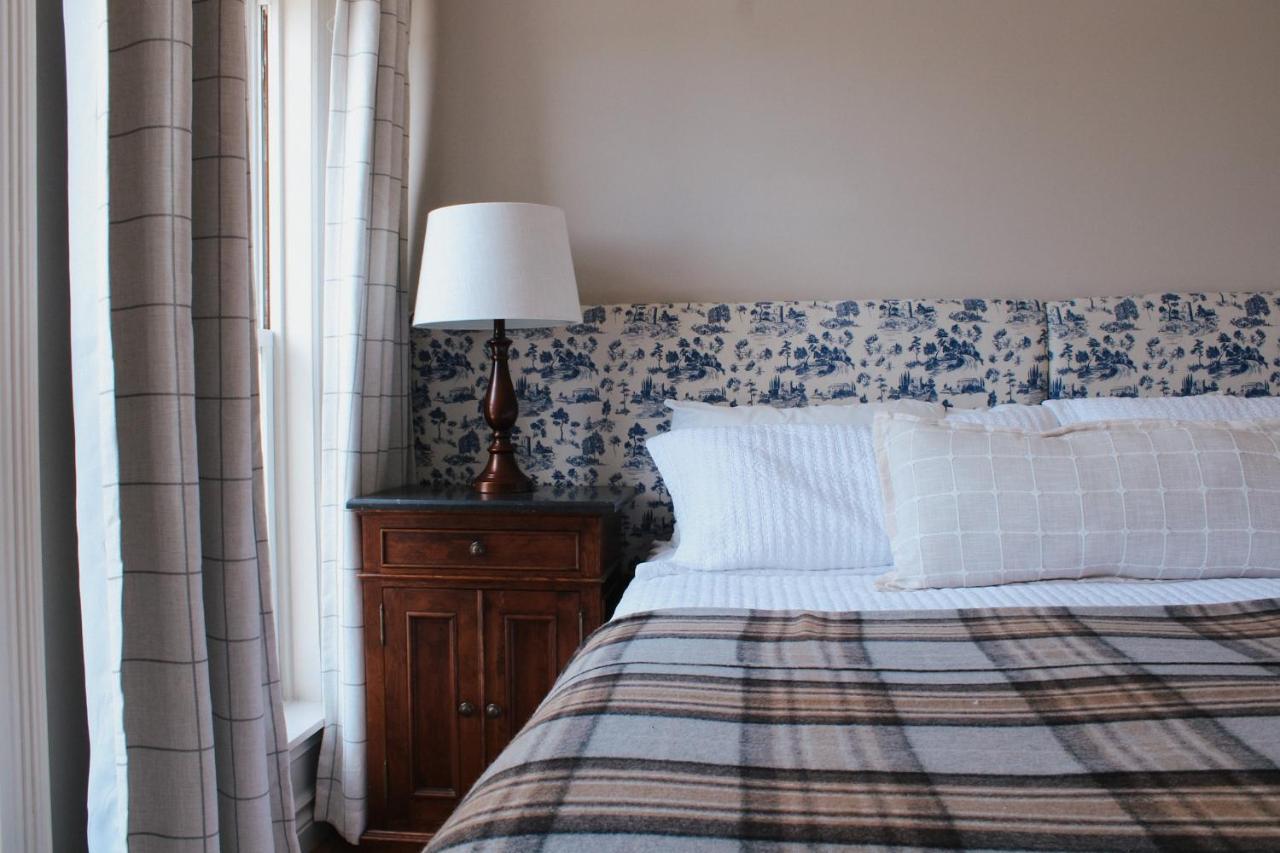 The Cooper'S Inn Shelburne Exteriér fotografie