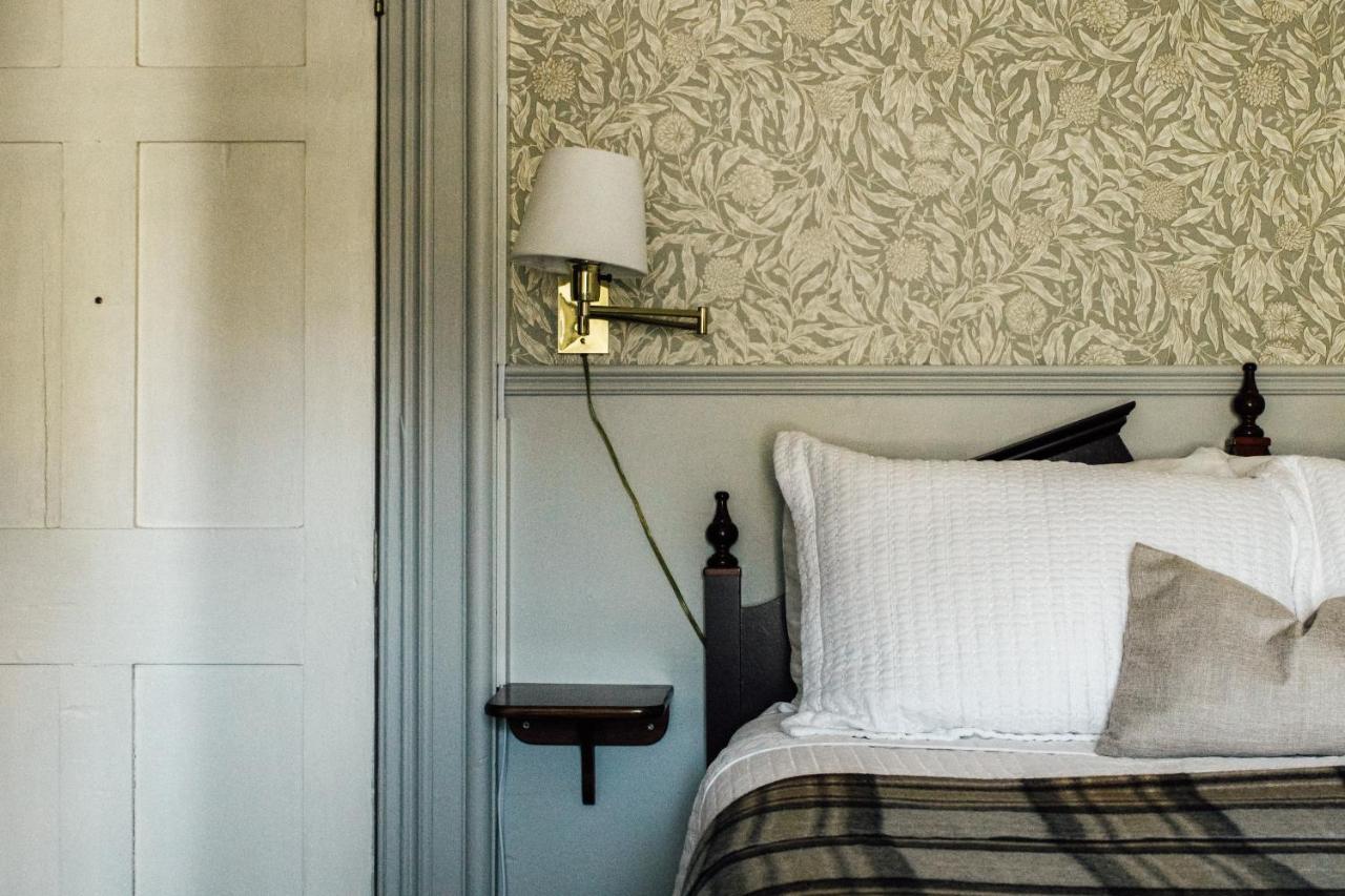 The Cooper'S Inn Shelburne Exteriér fotografie